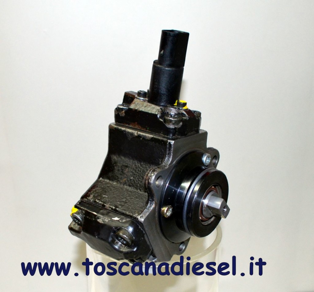 POMPA INIEZIONE BOSCH 0445010024