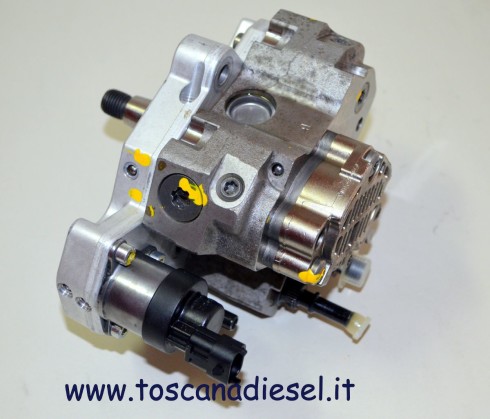 pompa iniezione common rail 0445010033